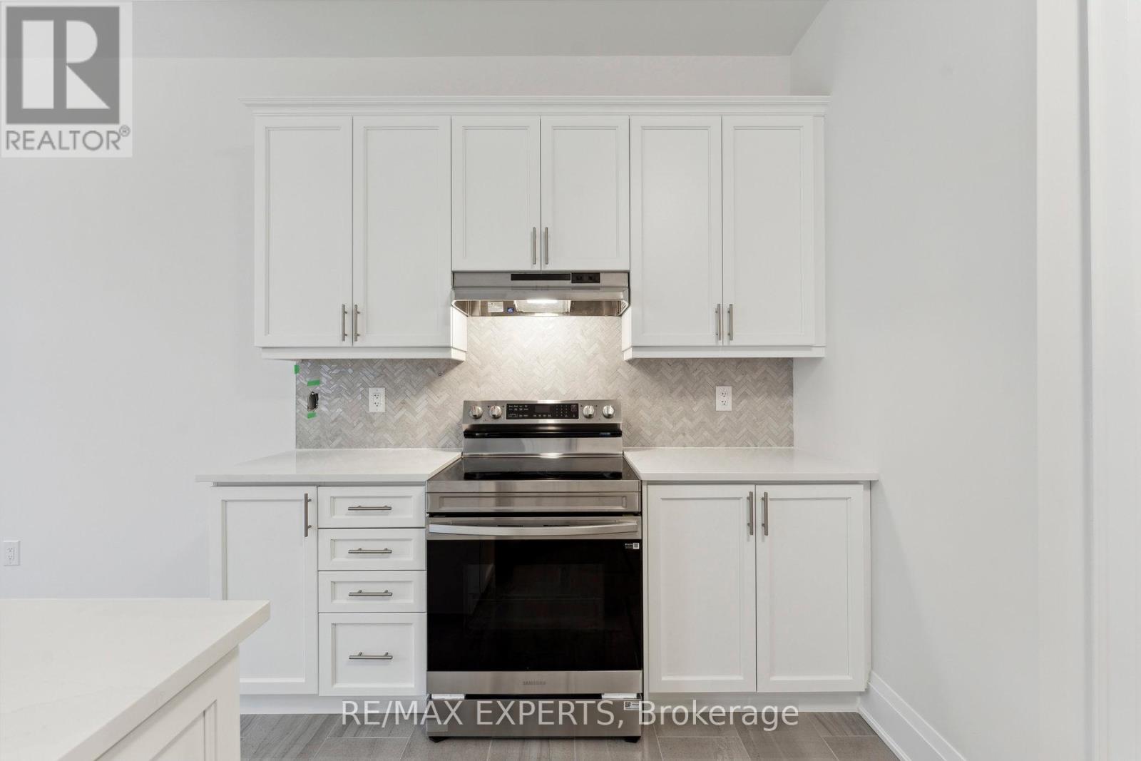 7 Kessler Drive, Brampton, Ontario  L6R 0B8 - Photo 22 - W12132097