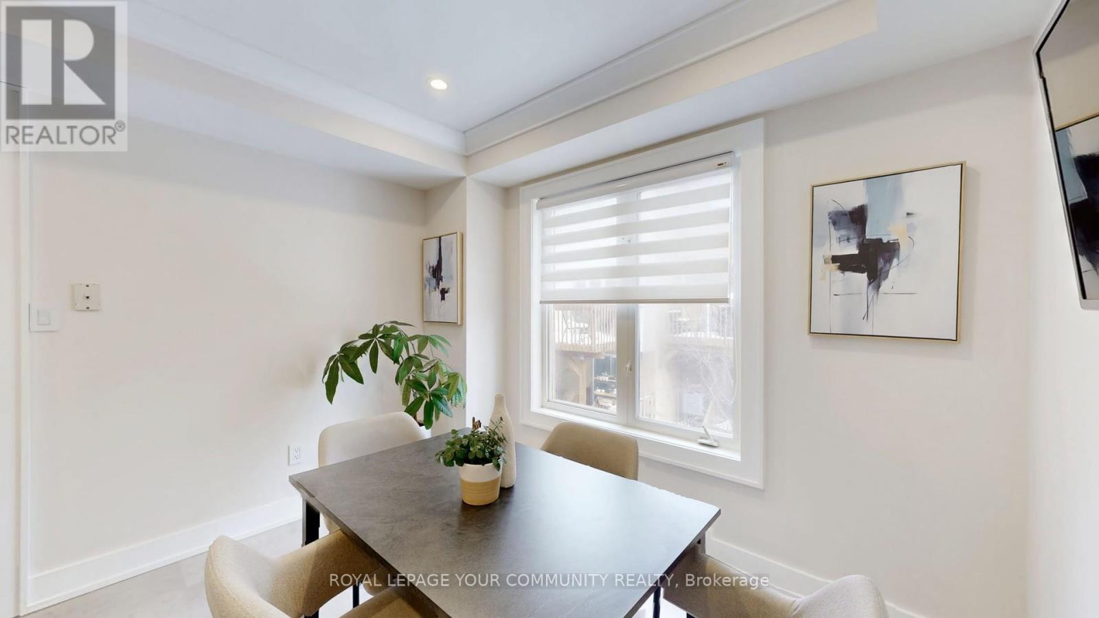 4 - 19 West Deane Park Drive, Toronto, Ontario  M9B 2R5 - Photo 13 - W12132132