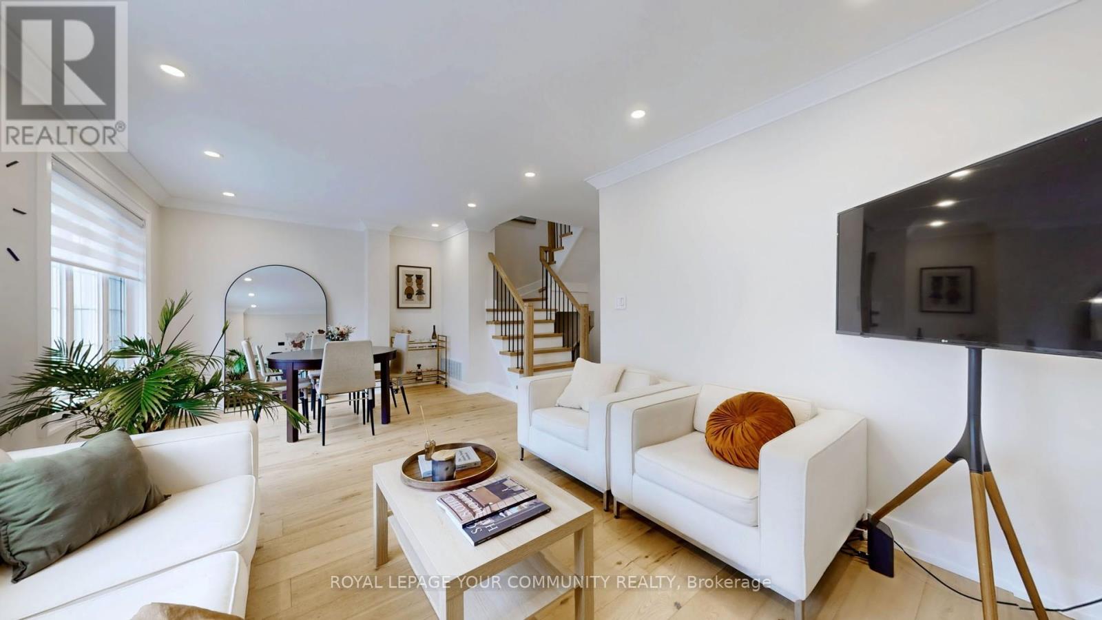 Property at 4 - 19 WEST DEANE PARK DRIVE image 2