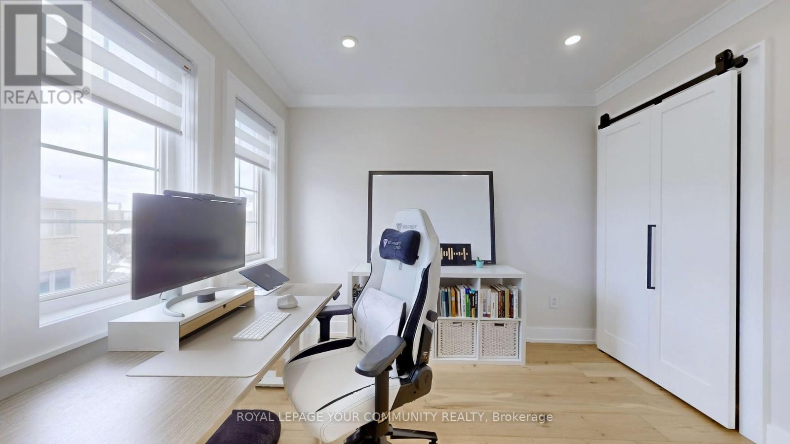 4 - 19 West Deane Park Drive, Toronto, Ontario  M9B 2R5 - Photo 24 - W12132132