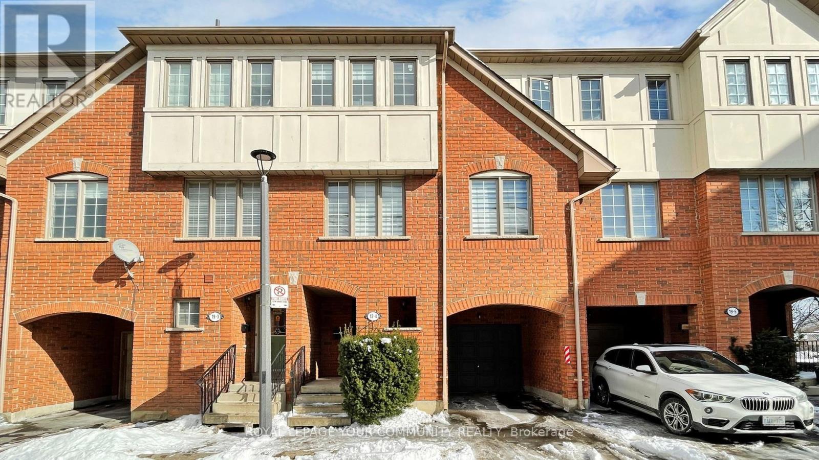 4 - 19 West Deane Park Drive, Toronto, Ontario  M9B 2R5 - Photo 28 - W12132132