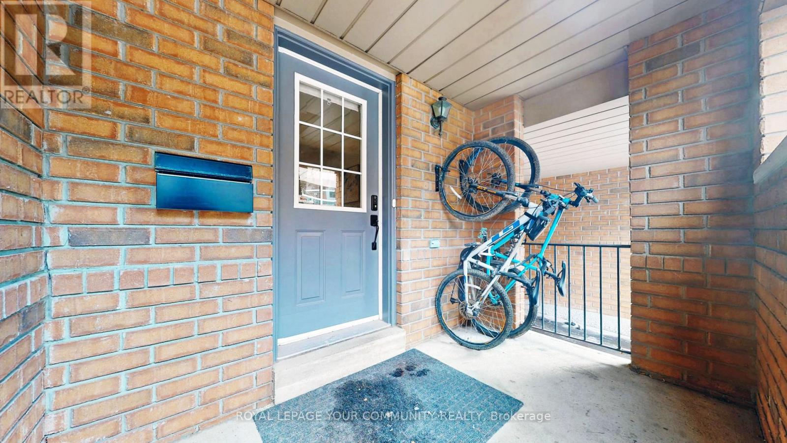 4 - 19 West Deane Park Drive, Toronto, Ontario  M9B 2R5 - Photo 30 - W12132132