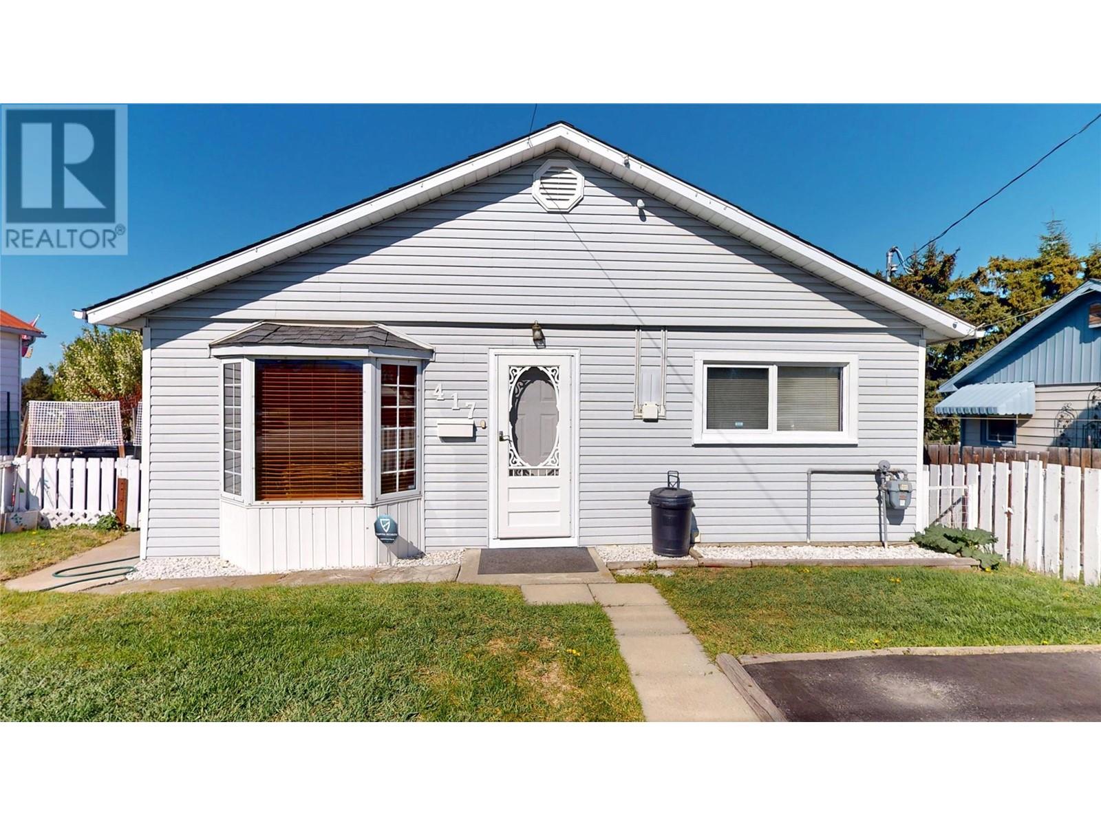 Property at 417 3rd Avenue S image 2