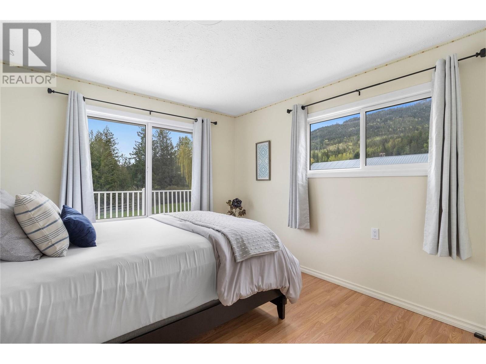 1706 Taylor Road, Sorrento, British Columbia  V0E 2W1 - Photo 25 - 10346238