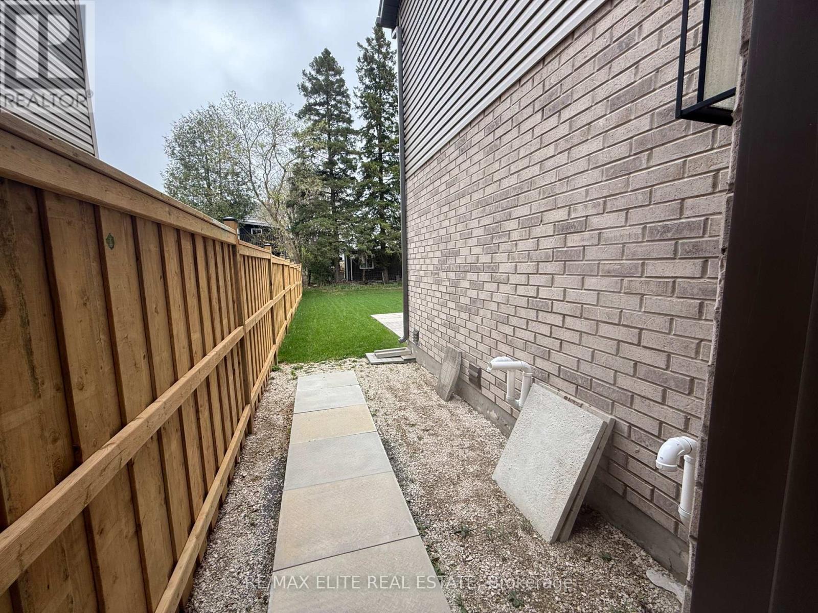 133 Mullin Street, Grey Highlands, Ontario  N0C 1H0 - Photo 32 - X12132101