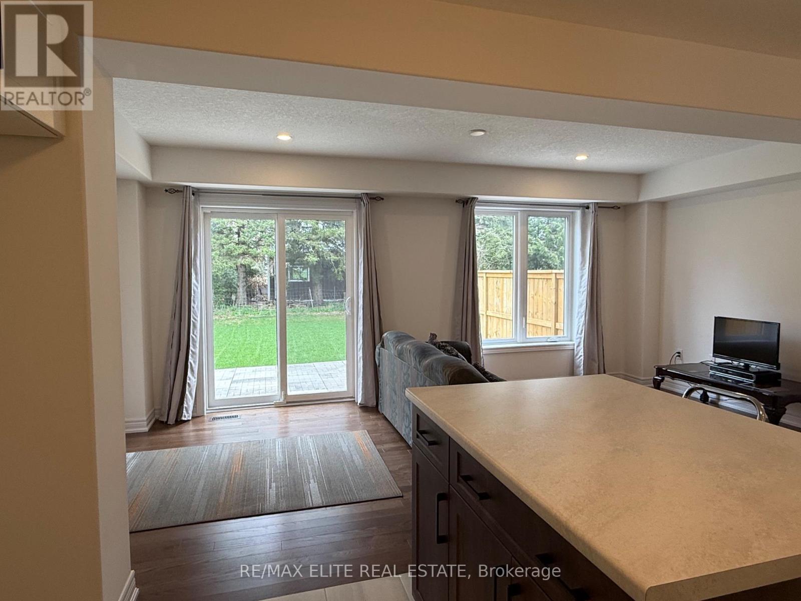 133 Mullin Street, Grey Highlands, Ontario  N0C 1H0 - Photo 7 - X12132101