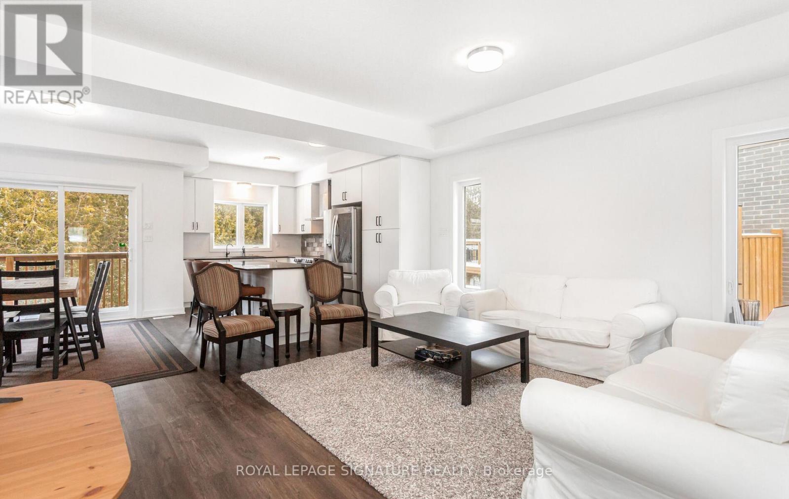 17 Ferris Circle, Guelph, Ontario  N1G 0H2 - Photo 6 - X12132142
