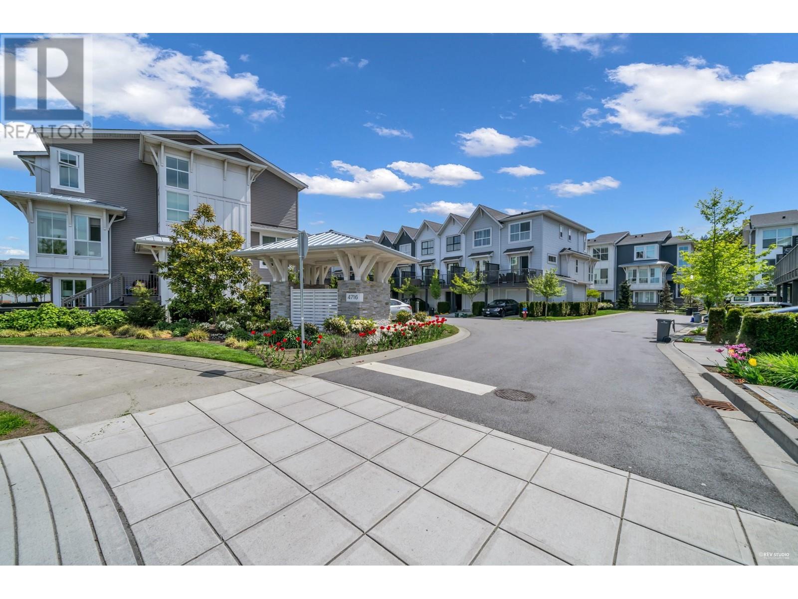 Property at 19 4716 ORCA WAY image 1