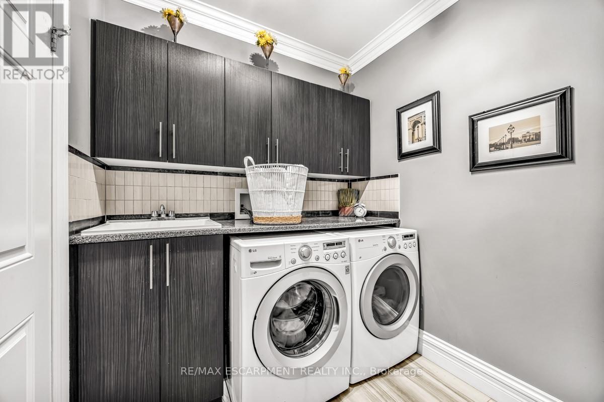 20 Chesswood Trail, Hamilton, Ontario  L8N 2Z7 - Photo 42 - X12109185