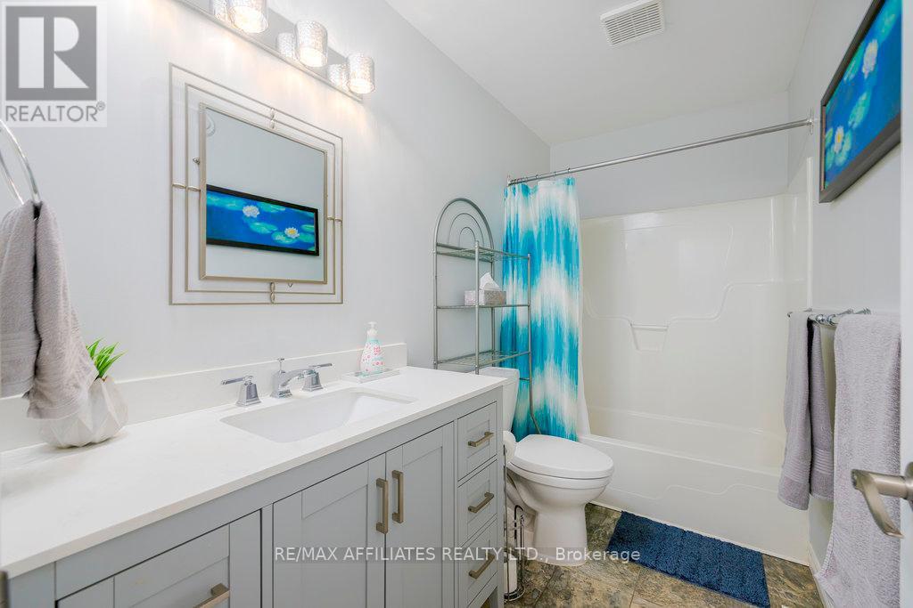 5131 Meadowland Drive E, Edwardsburgh/cardinal, Ontario  K0E 1E0 - Photo 12 - X12132154