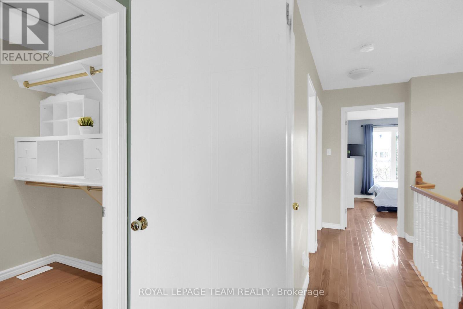 484 Meadowbreeze Drive, Ottawa, Ontario  K2M 2T6 - Photo 20 - X12132157