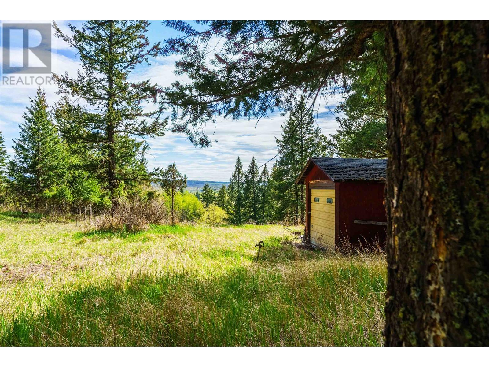 5008 Block Drive, 108 Mile Ranch, British Columbia  V0K 2Z0 - Photo 13 - R2999973