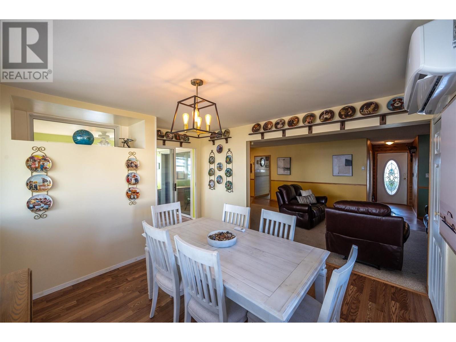 Property at 12252 Saunders Crescent image 1