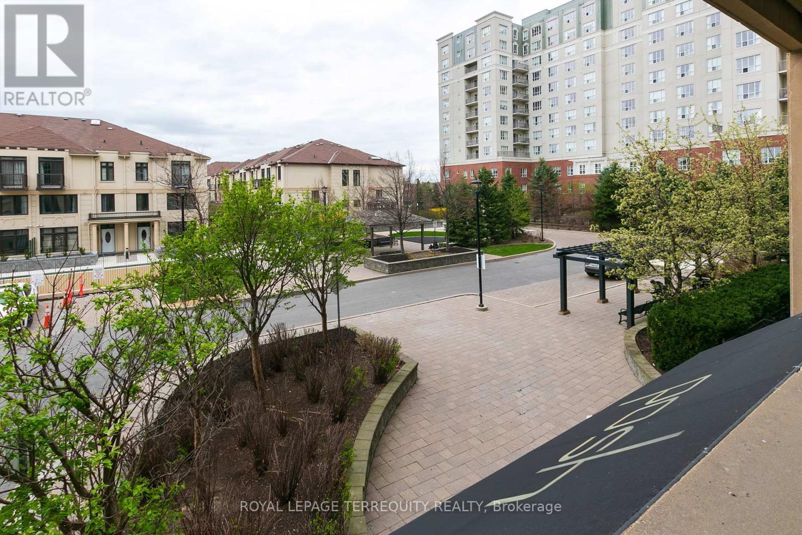 214 - 520 Steeles Avenue W, Vaughan (Crestwood-Springfarm-Yorkhill), Ontario  L4J 0H2 - Photo 30 - N12132162