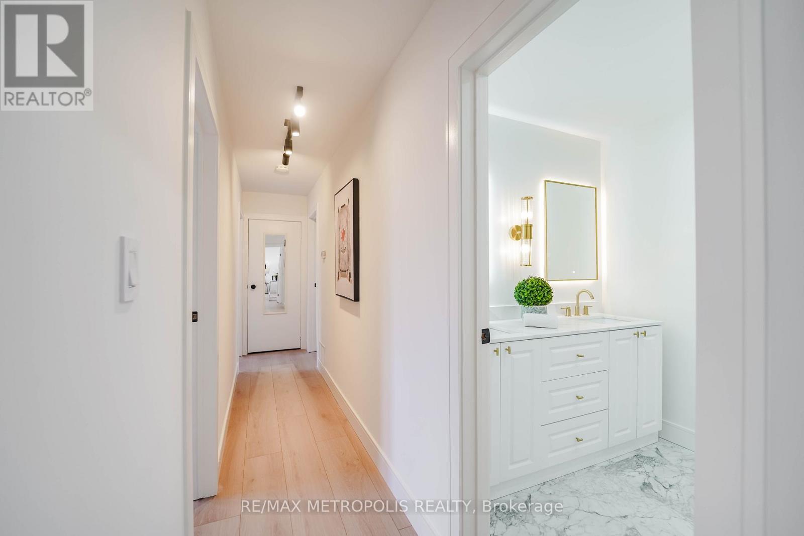 14 Murray Hill Road, Stratford, Ontario  N5A 7J8 - Photo 18 - X12132174