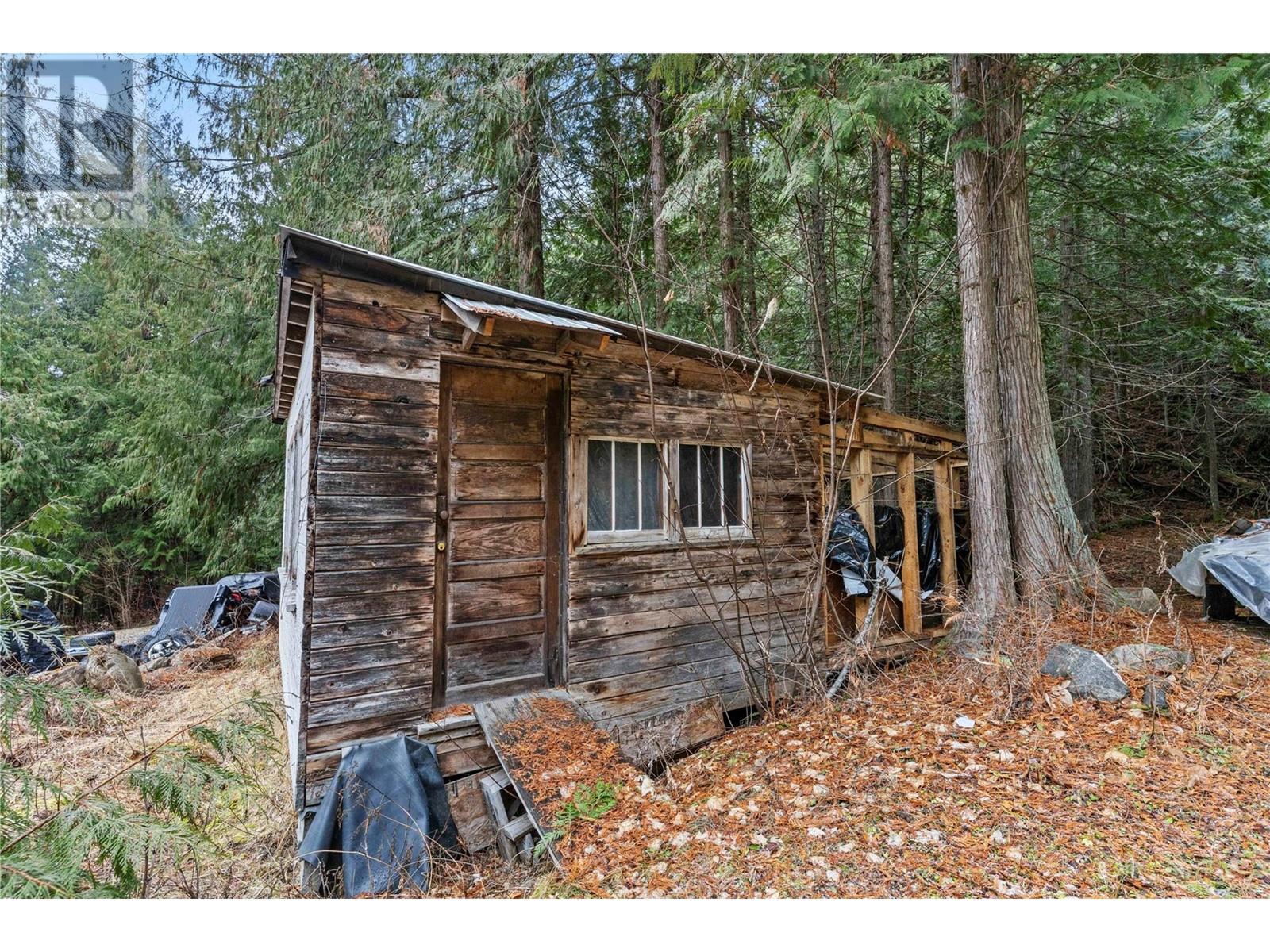 2055 Agate Bay Road, Barriere, British Columbia  V0E 2E0 - Photo 32 - 10346885