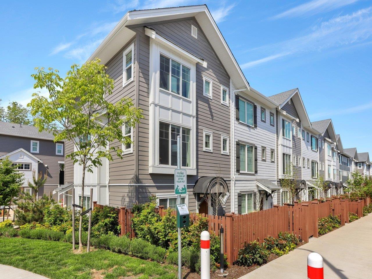 1 7919 204B STREET, langley, British Columbia