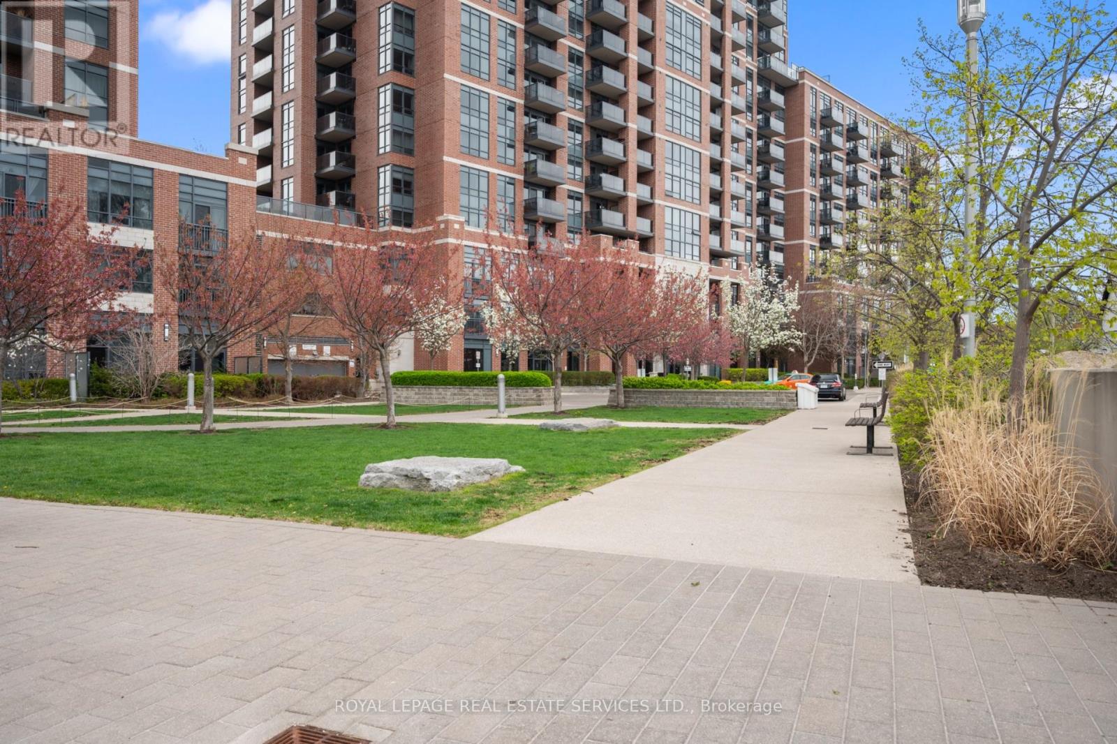 812 - 61 Heintzman Street, Toronto (Junction Area), Ontario  M6P 5A2 - Photo 43 - W12132160