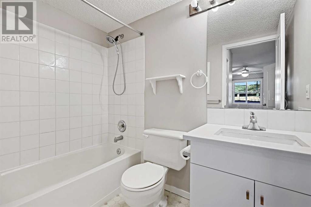 218, 10 Sierra Morena Mews Sw, Calgary, Alberta  T3H 3K7 - Photo 16 - A2218670