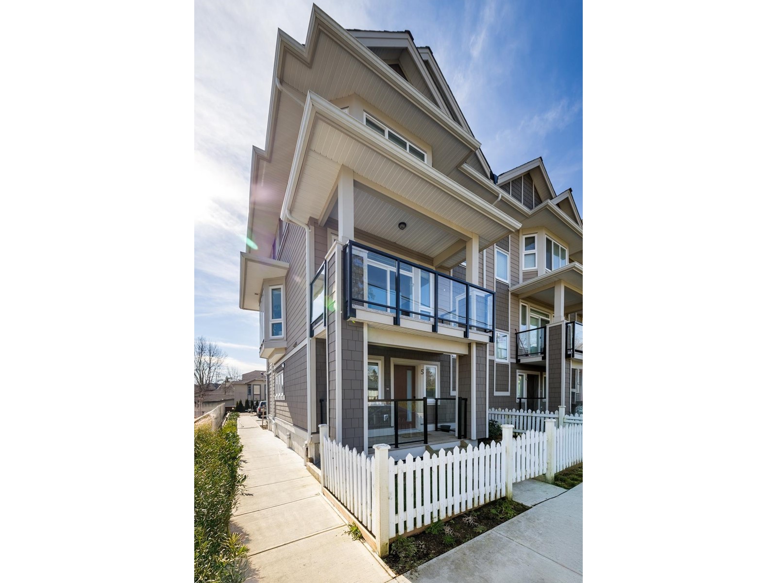5 5780 174 Street, Surrey, British Columbia  V3S 7K3 - Photo 3 - R3000059