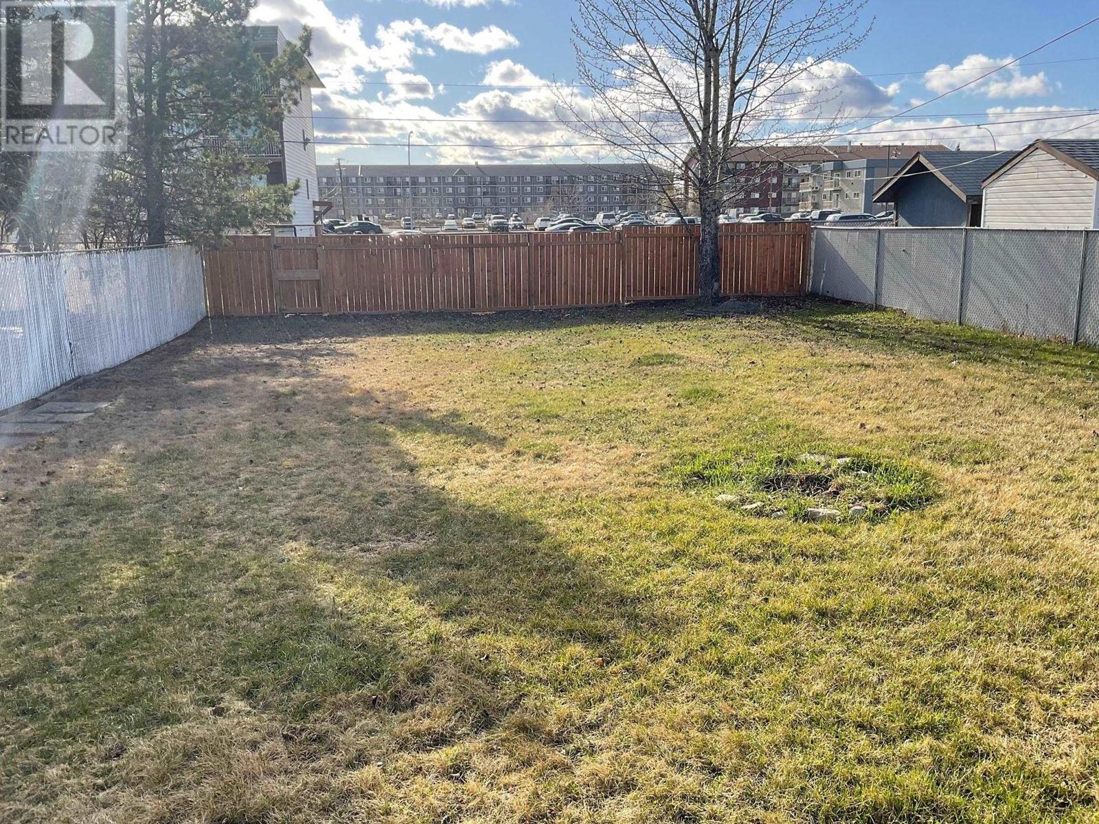 9120 92a Street, Fort St. John, British Columbia  V1J 4P1 - Photo 2 - R2999861