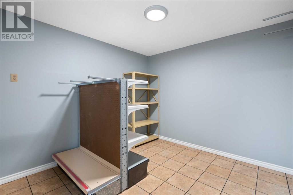9427 Palliser Place Sw, Calgary, Alberta  T2V 3T3 - Photo 28 - A2202372