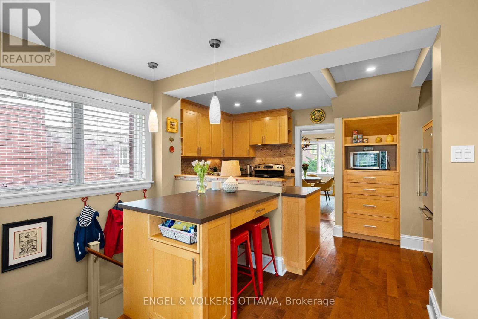 299 Fifth Avenue, Ottawa, Ontario  K1S 2N4 - Photo 14 - X12132176