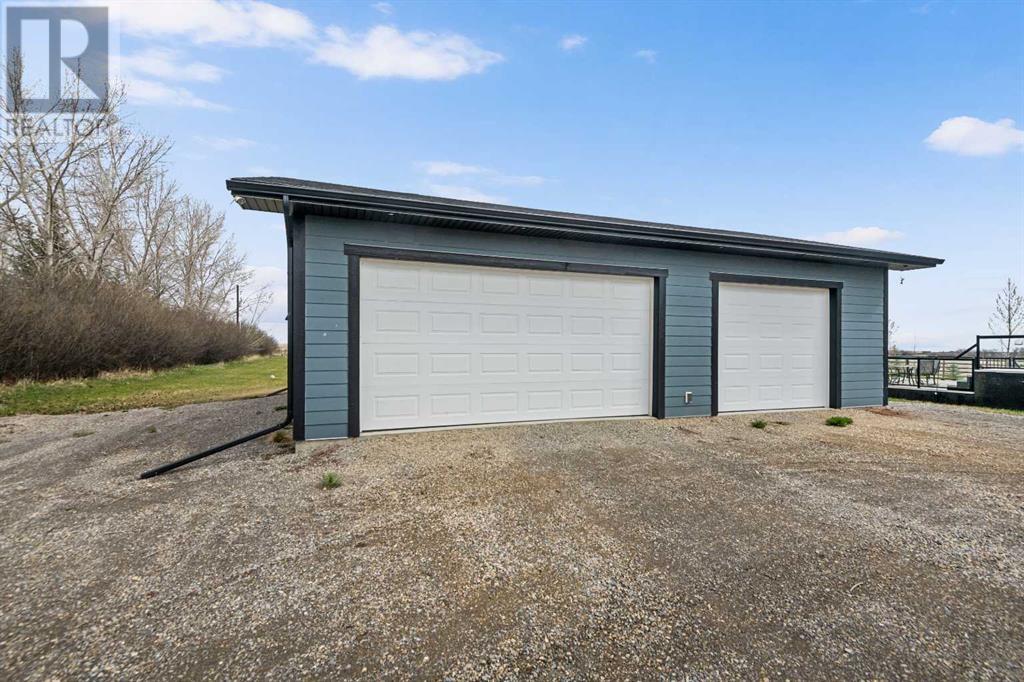 290076 Twp Rd 285, Rural Rocky View County, Alberta  T0M 0S0 - Photo 40 - A2217579