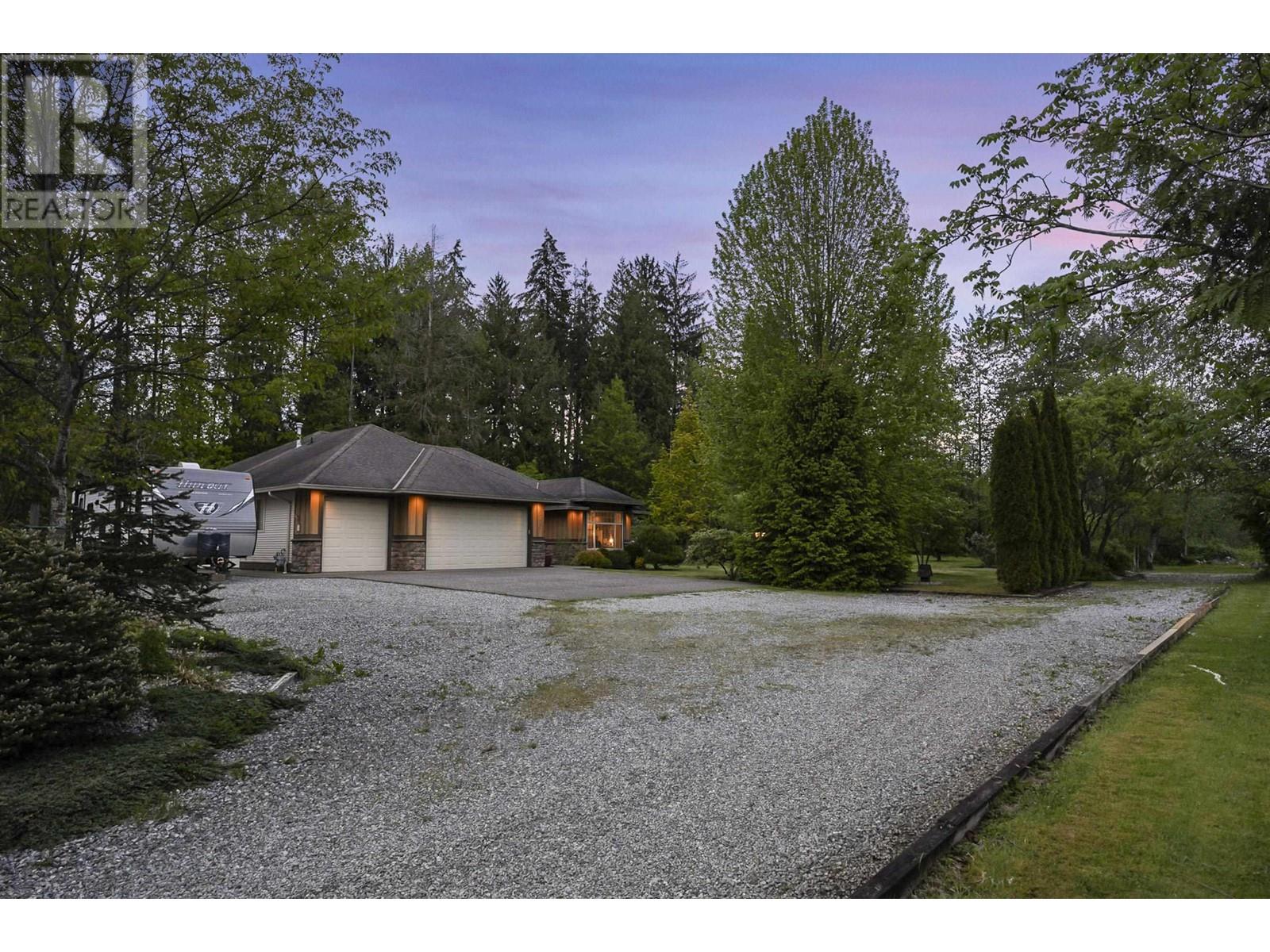 Property at 12230 248 STREET image 2