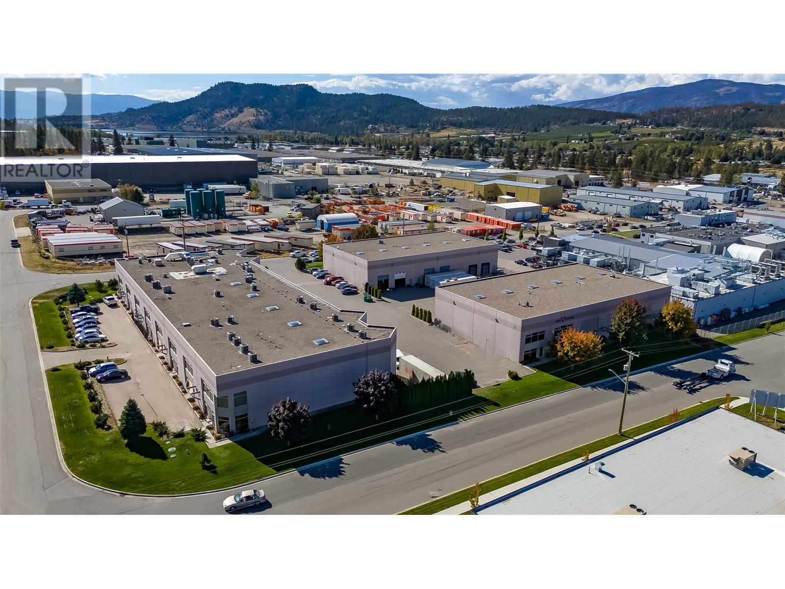 101b Carion Road, Kelowna, British Columbia  V4V 2K5 - Photo 4 - 10346875