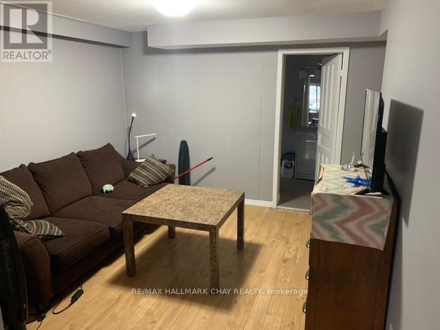 1-4 - 58 Penetang Street, Barrie, Ontario  L4M 1V6 - Photo 9 - S12132191