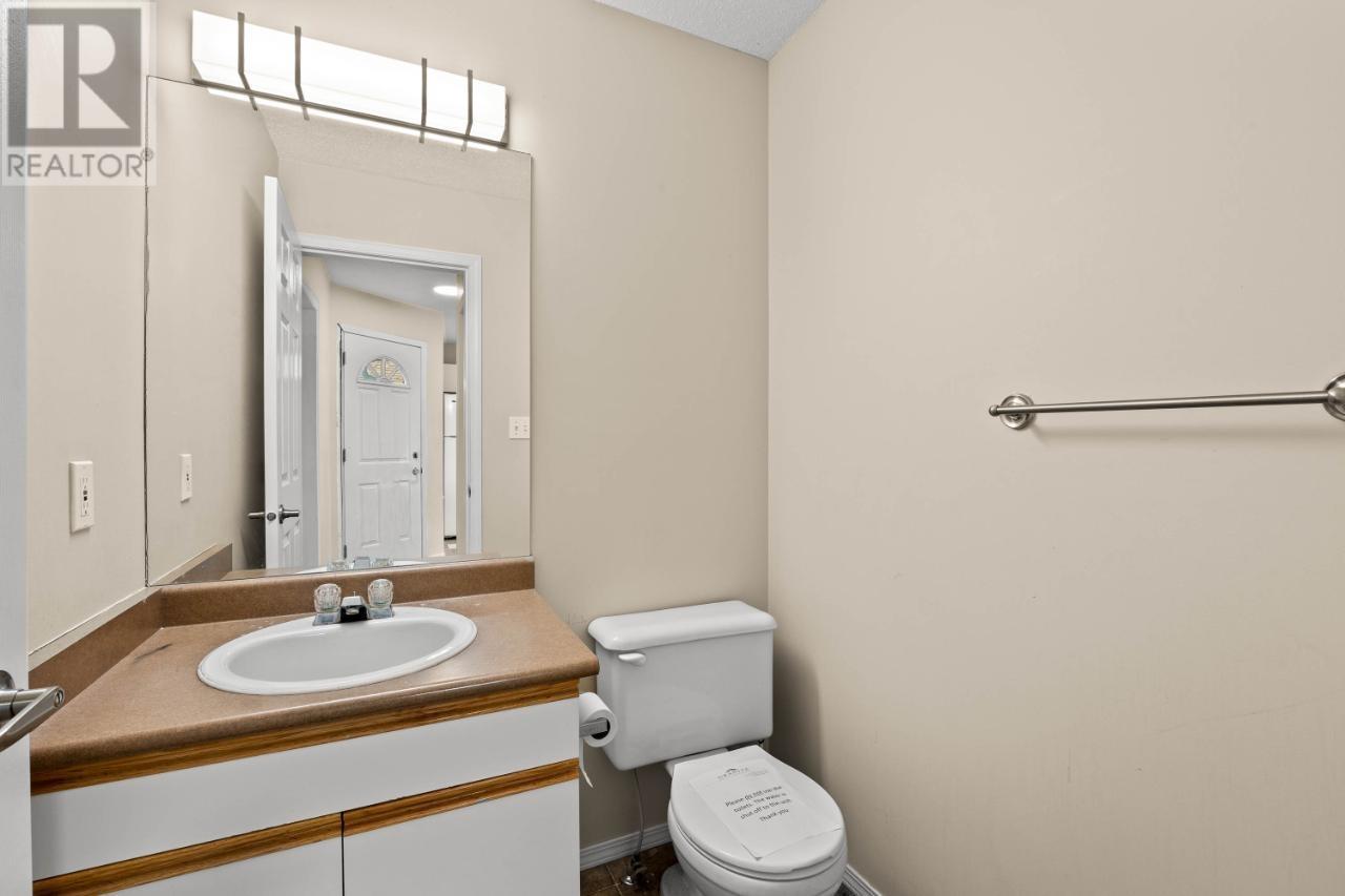 1920 HUGH ALLAN Drive Unit# 4 Kamloops Photo 10