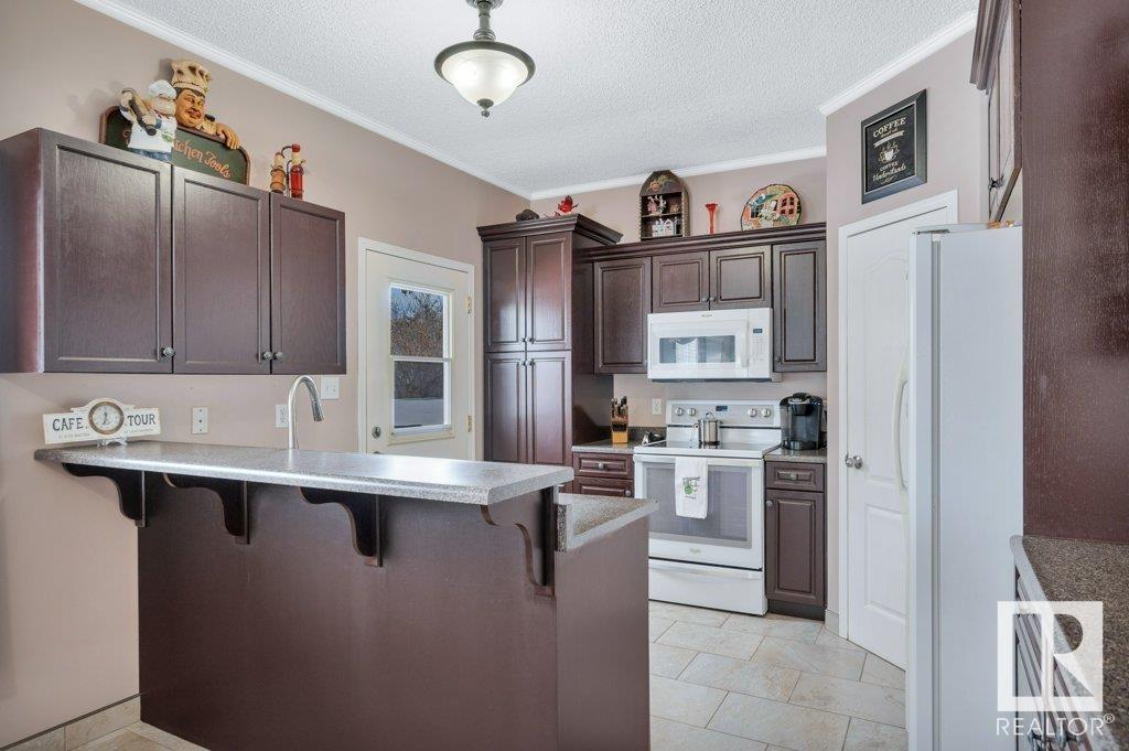 52551 Rge Road 225, Rural Strathcona County, Alberta  T8A 4R9 - Photo 10 - E4422953