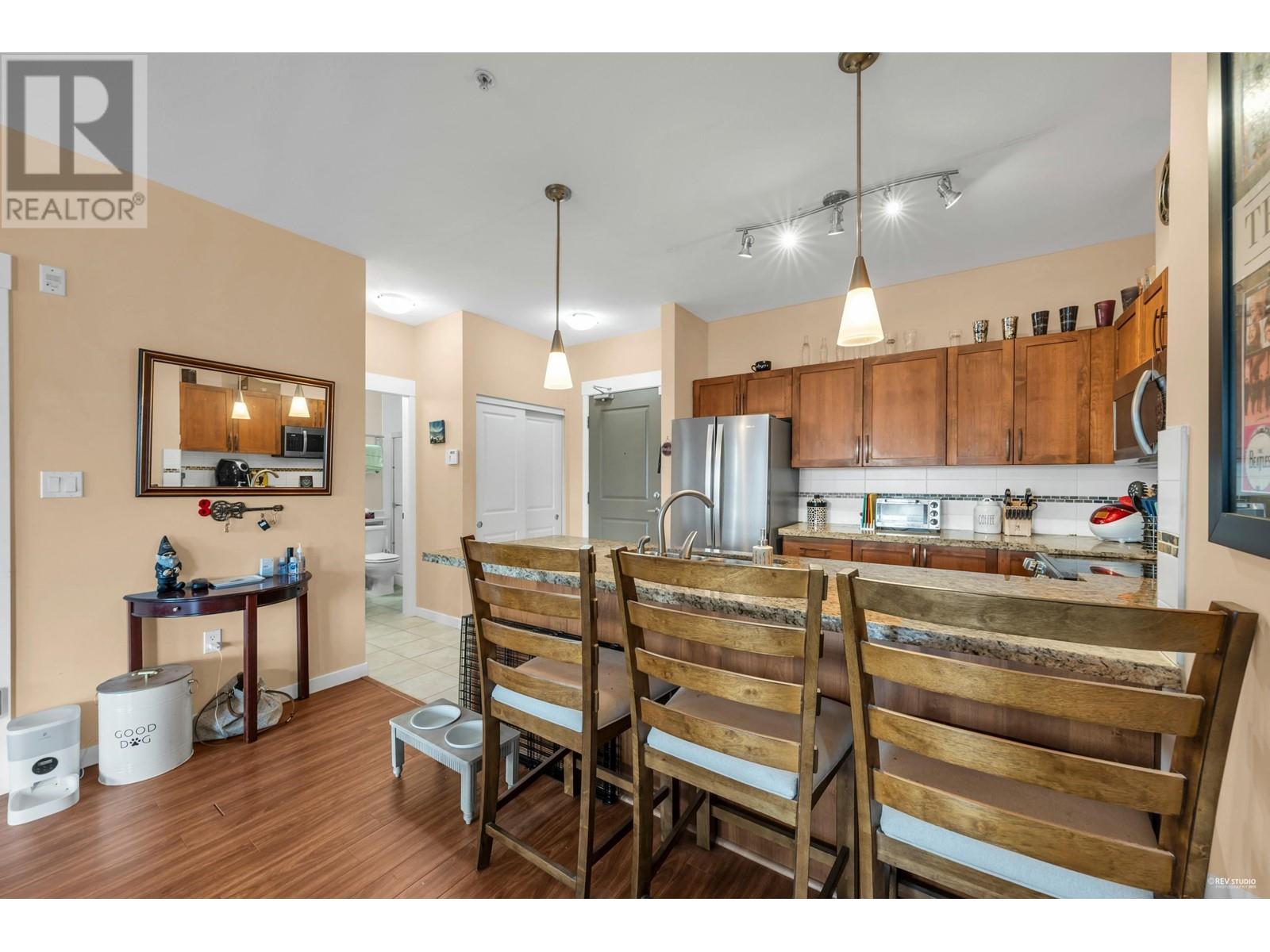 315 12350 Harris Road, Pitt Meadows, British Columbia  V3Y 0C5 - Photo 10 - R2973436