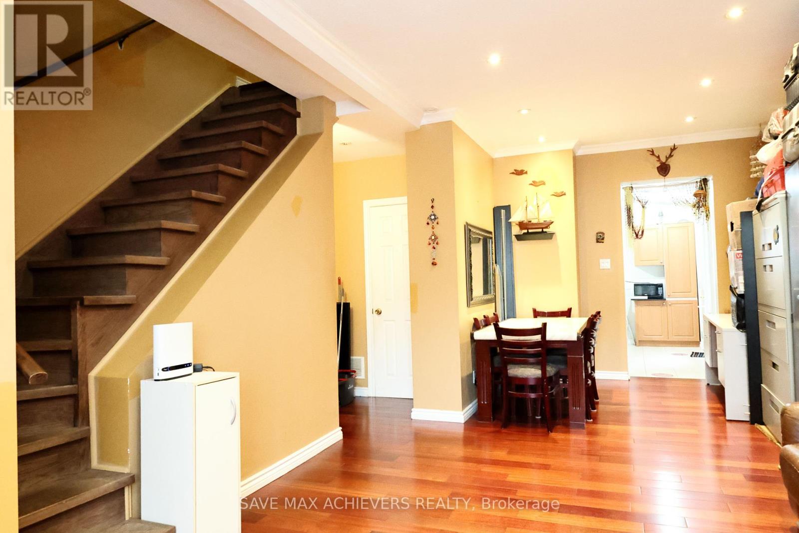 1820 Dundas Street E, Toronto (Greenwood-Coxwell), Ontario  M4L 1M5 - Photo 10 - E12131936