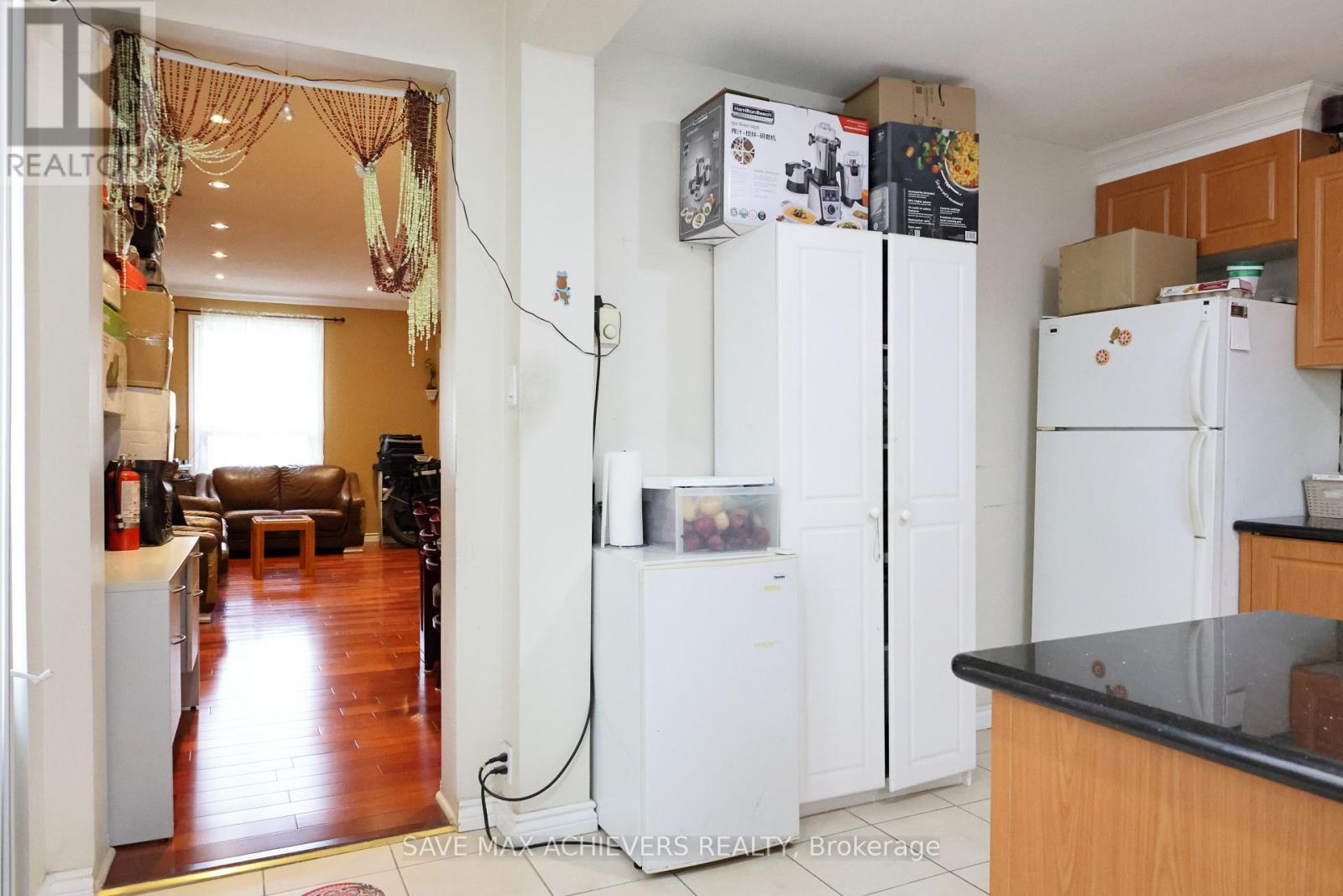 1820 Dundas Street E, Toronto (Greenwood-Coxwell), Ontario  M4L 1M5 - Photo 13 - E12131936