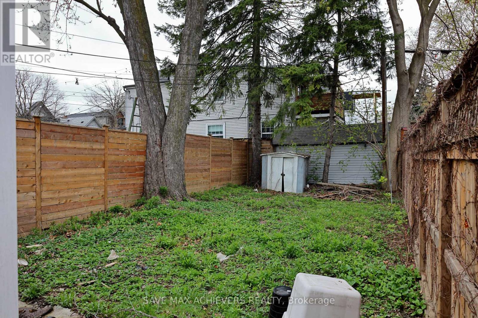 1820 Dundas Street E, Toronto (Greenwood-Coxwell), Ontario  M4L 1M5 - Photo 47 - E12131936