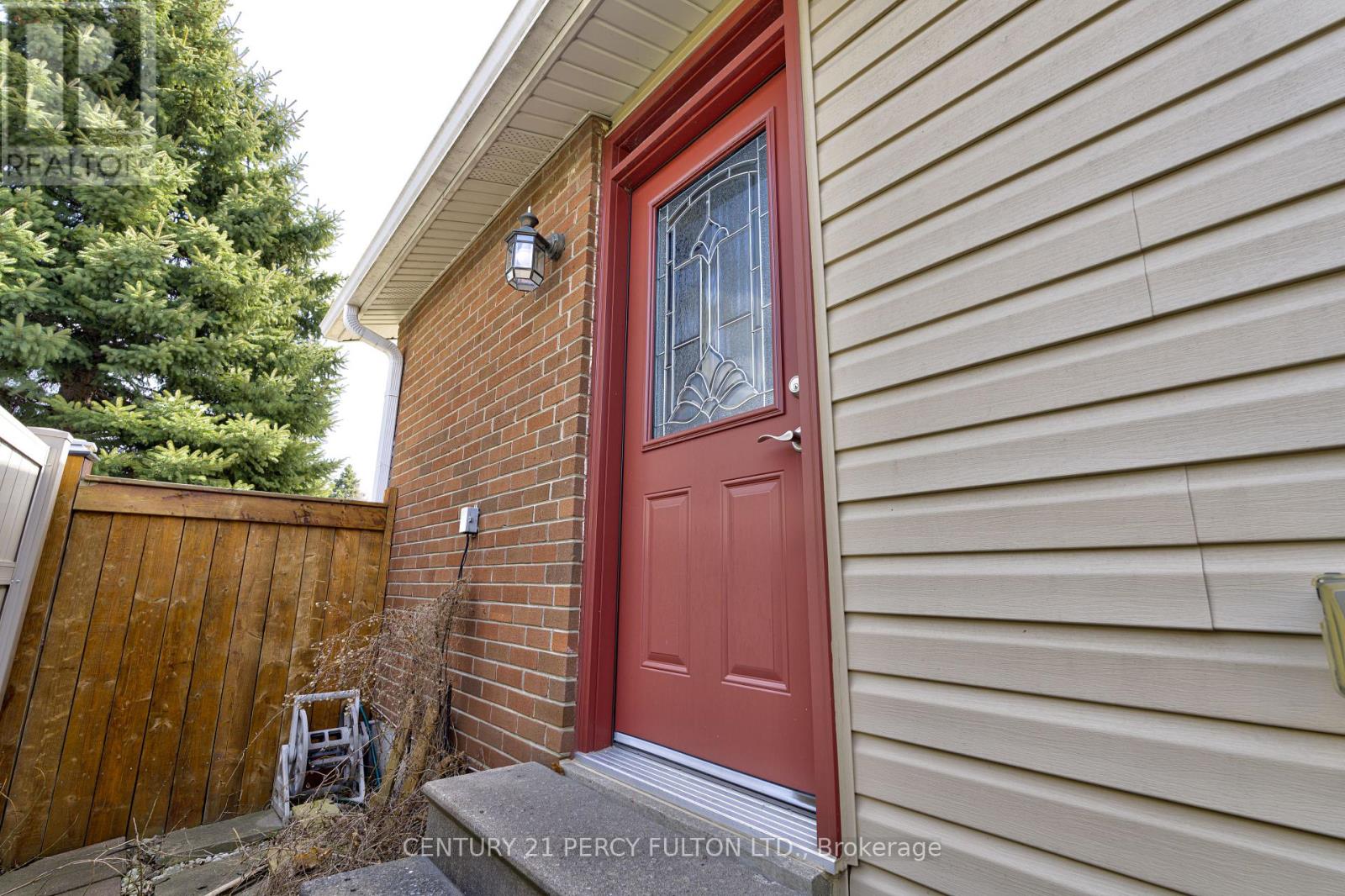 52 Epsom Downs Drive, Brampton, Ontario  L6T 1Y8 - Photo 18 - W12074092