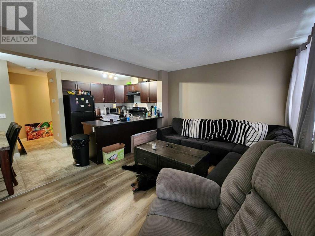 264 Pantego Lane Nw, Calgary, Alberta  T3K 0T1 - Photo 5 - A2190070