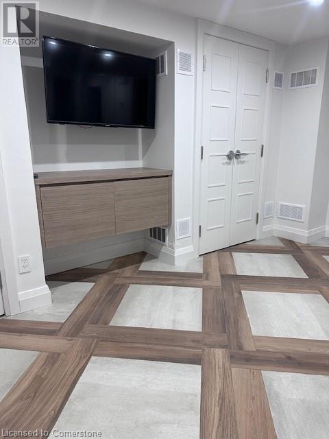 541 Queen Street E Unit# 2nd Floor, Toronto, Ontario  M5A 1V1 - Photo 13 - 40725110