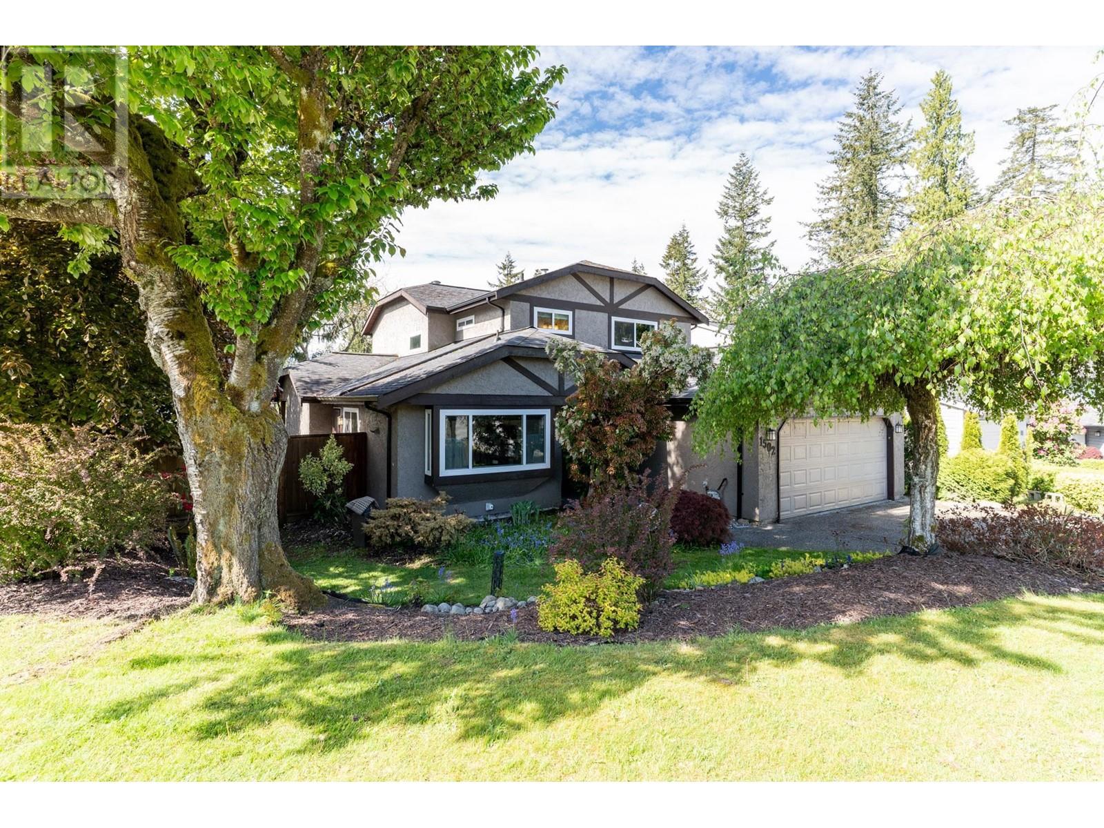 1502 Fernwood Place, Port Moody, British Columbia  V3H 4A6 - Photo 3 - R3000031
