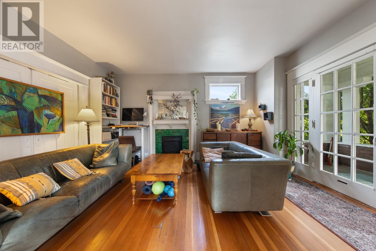 1727 Macdonald Street, Vancouver, British Columbia  V6K 3X7 - Photo 10 - R3000052