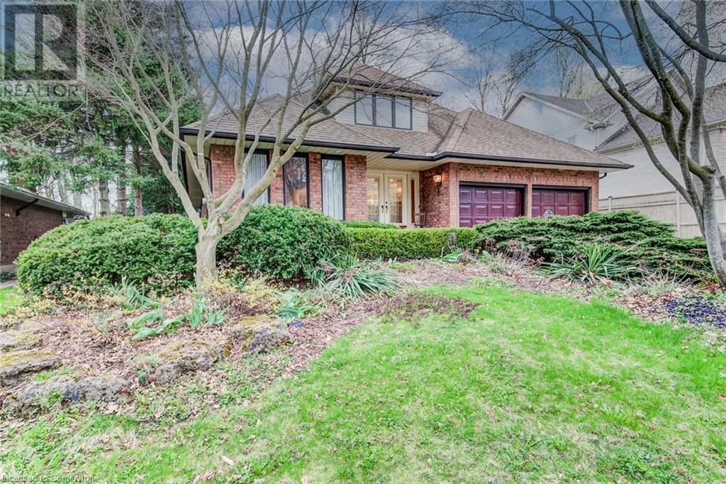 225 Corrie Crescent, Waterloo, Ontario  N2L 5W3 - Photo 4 - 40724895