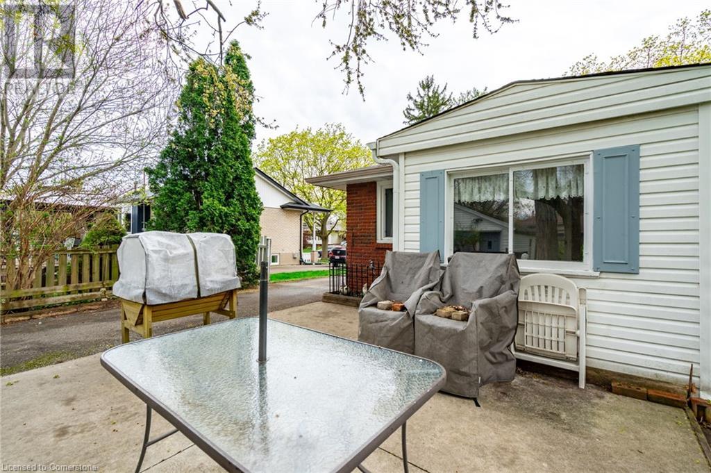 611 Woodview Road, Burlington, Ontario  L7M 3V2 - Photo 38 - 40723822