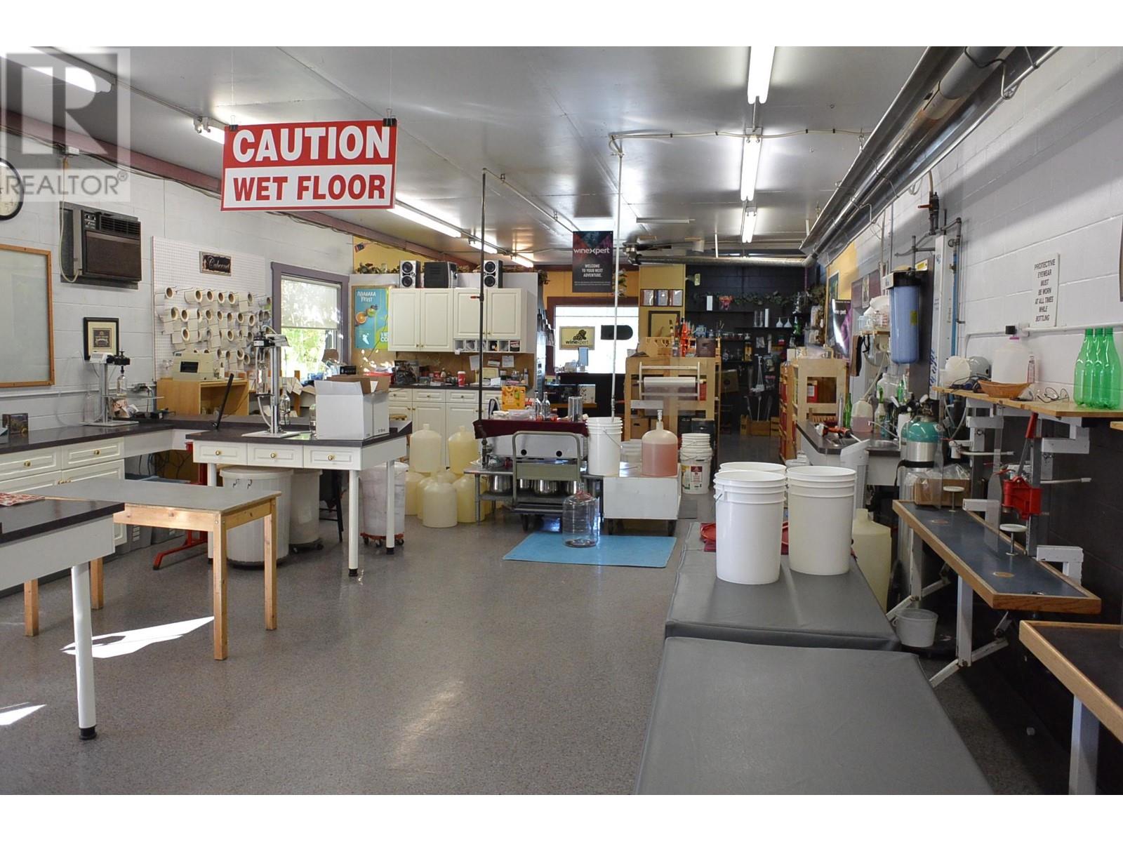 368 Juniper Road, Quesnel, British Columbia V2J 4C6 - Photo 6 - C8068954