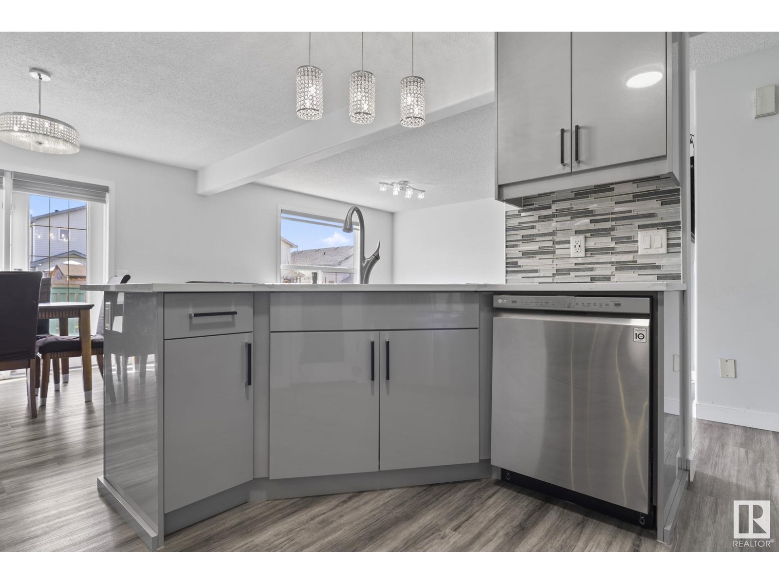 3235 28 Av Nw, Edmonton, Alberta  T6T 1P6 - Photo 8 - E4435022