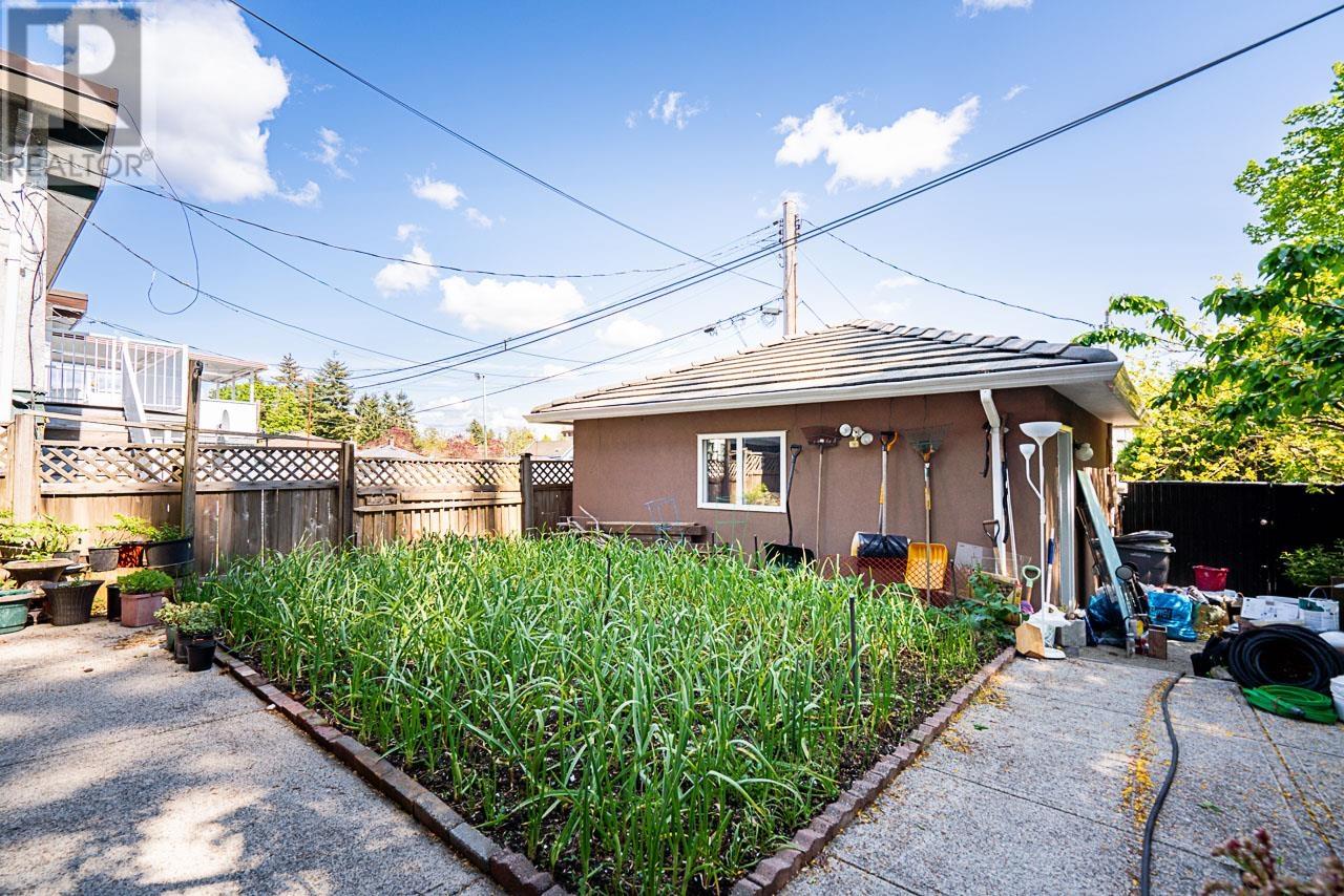 4694 Mchardy Street, Vancouver, British Columbia  V5R 4C3 - Photo 27 - R2996425
