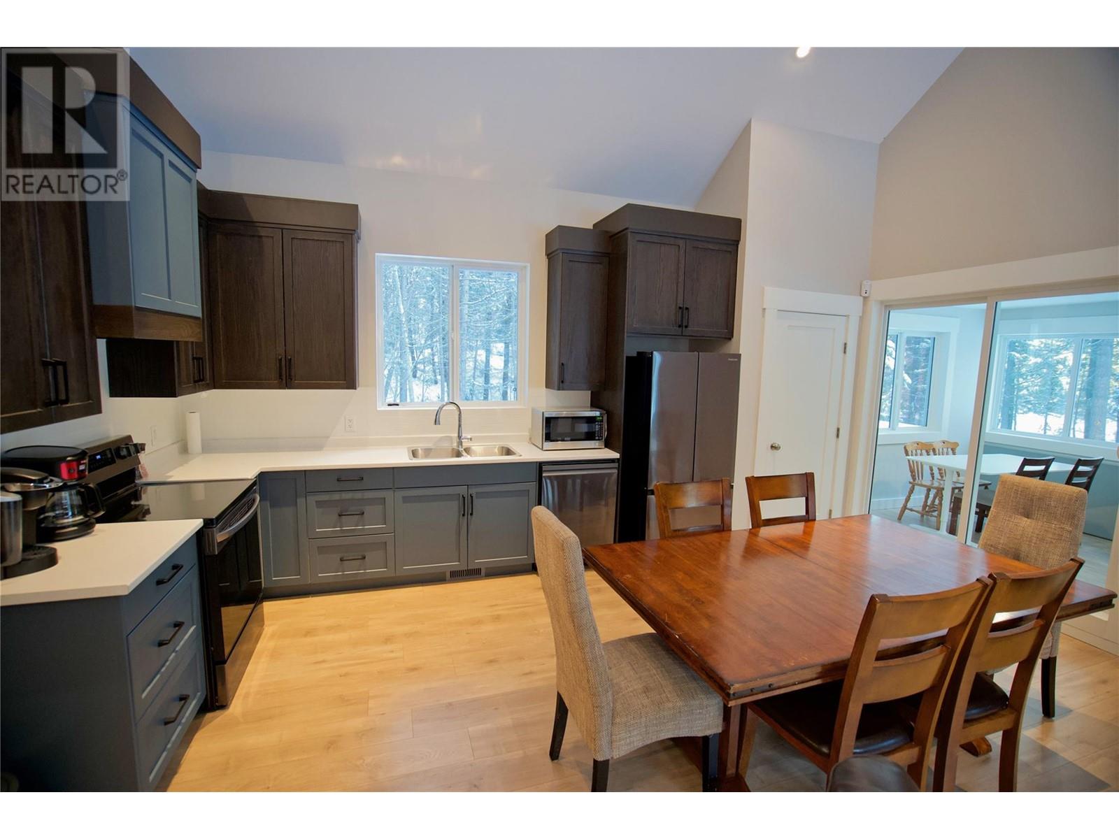 1500 Blakeburn Road Unit# 8, Coalmont-Tulameen, British Columbia  V0X 1G0 - Photo 13 - 10331733