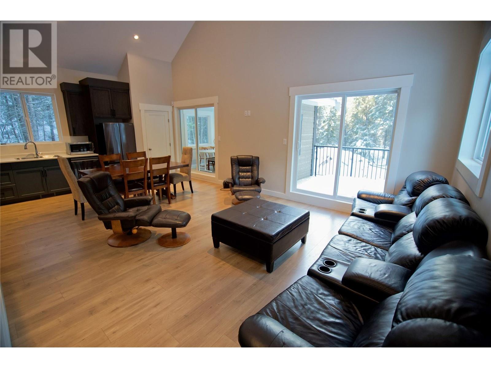 1500 Blakeburn Road Unit# 8, Coalmont-Tulameen, British Columbia  V0X 1G0 - Photo 16 - 10331733