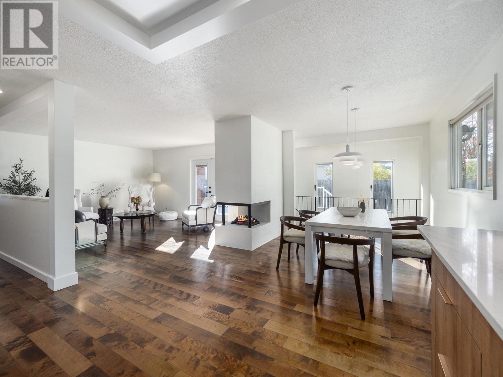 Property at 617 RADCLIFFE DRIVE image 3